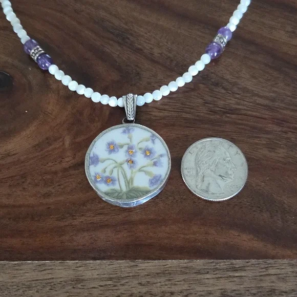 Broken China Flower Necklace 20 Inches - Picture 3 of 7